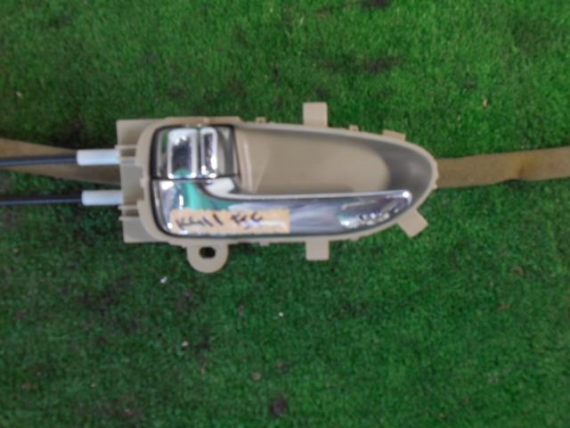 【中古】中古部品 ブルーバードシルフィ KG11 左フロントドアロックソレノイド 【3310080100-240624000164560】