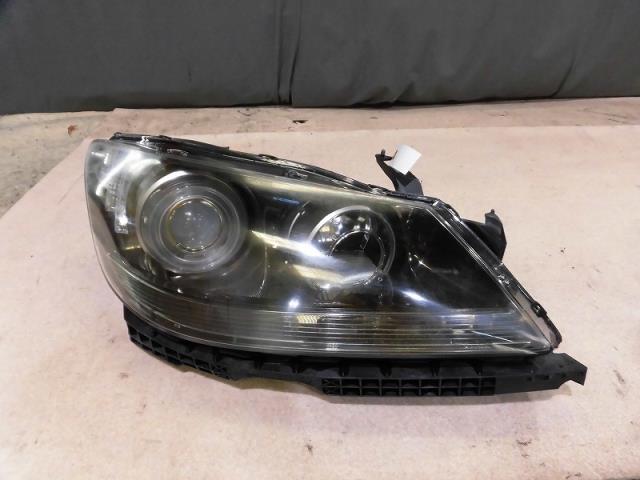 【中古】中古部品 レジェンド KB1 右ヘッドランプ 【3330810100-001454591310800】