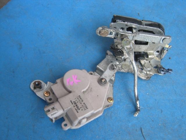 【中古】中古部品 ミラジーノ L700S 左リアドアロックソレノイド 【3310190100-000783302064581】