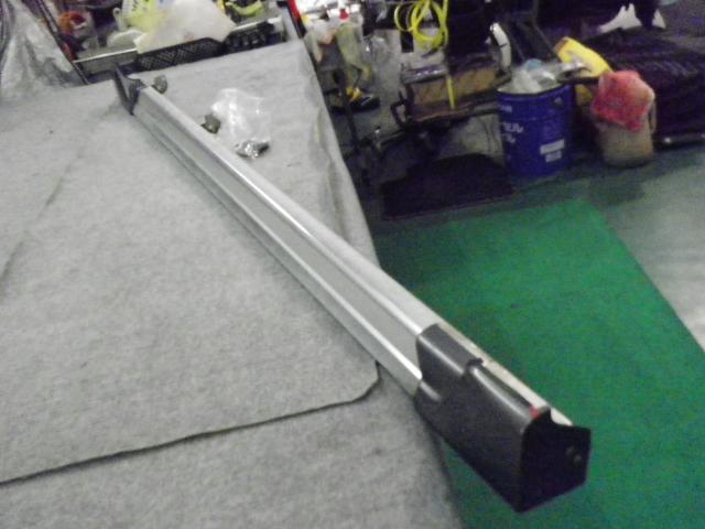 【中古】中古部品 ステップワゴン RF1 右サイドステップ 【3330810100-000806640613700】