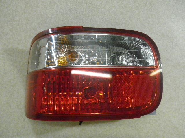 【中古】中古部品 ザッツ JD2 左テールランプ 【3330810100-001201863615600】