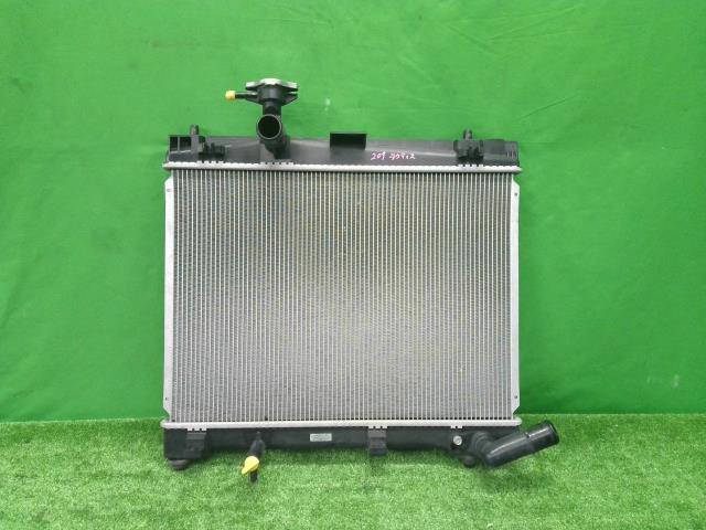 【中古】中古部品 ラクティス NSP122 ラジエータ 【3310200100-000021320920400】