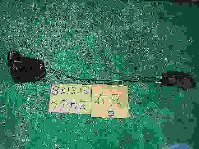 【中古】中古部品 ラクティス NCP100 右リアドアロックソレノイド 【3310220100-000603960364570】