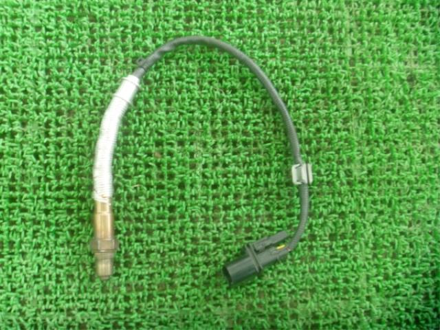 【中古】中古部品 BMW 3シリーズ VR20 オーツーセンサー 【3310250100-001183175022390】