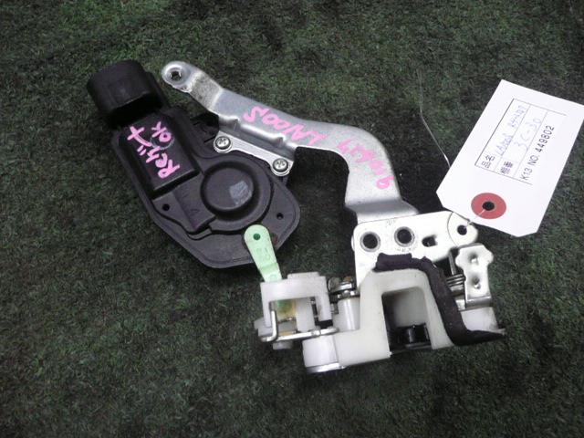 【中古】中古部品 ムーヴ LA100S トランク・バックドアロックソレノイド 【3310300100-000213017964590】