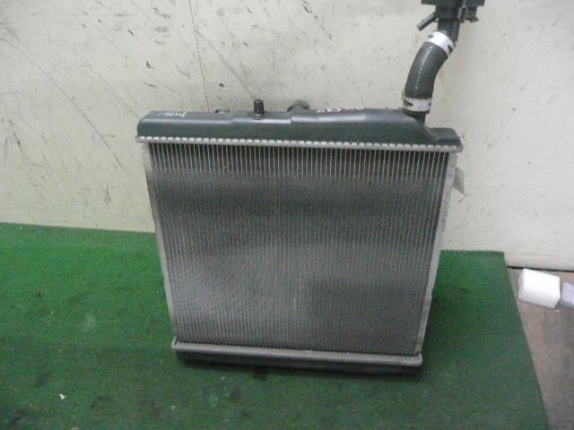 【中古】中古部品 ゼスト JE1 ラジエータ 【3310300100-000213008620400】