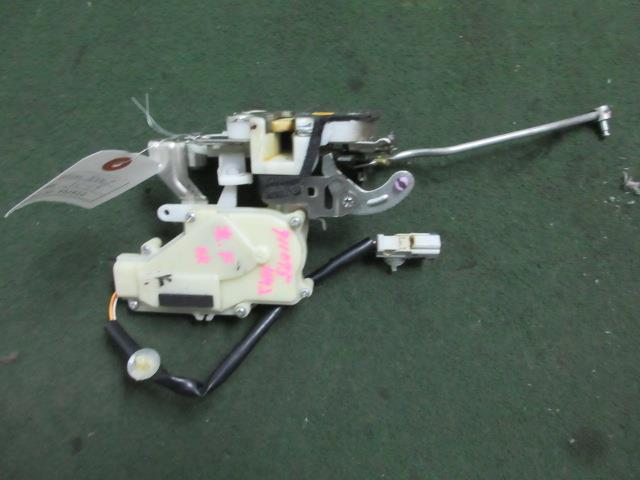 【中古】中古部品 バモス HM2 左フロントドアロックソレノイド 【3310300100-230825000164560】