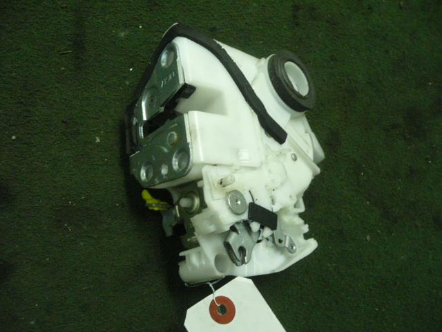 【中古】中古部品 ミラ L275S 左リアドアロックソレノイド 【3310300100-001390344564580】
