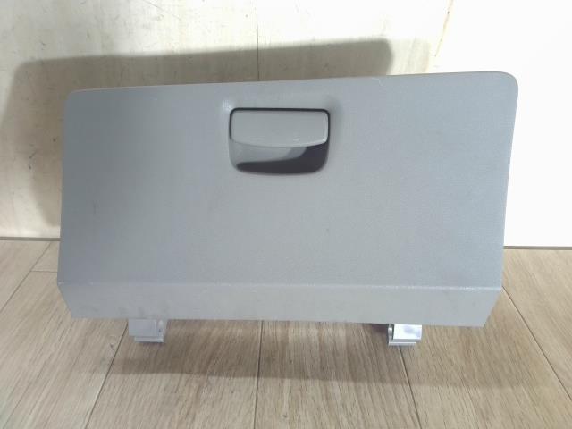 【中古】中古部品 ミライース LA300S グローブBOX 【3310390100-240202002170210】