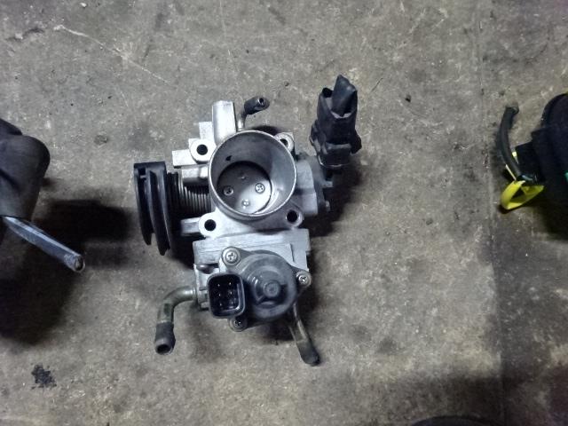 【中古】中古部品 オッティ H91W スロットルボディ 【3310410000-001489091620300】