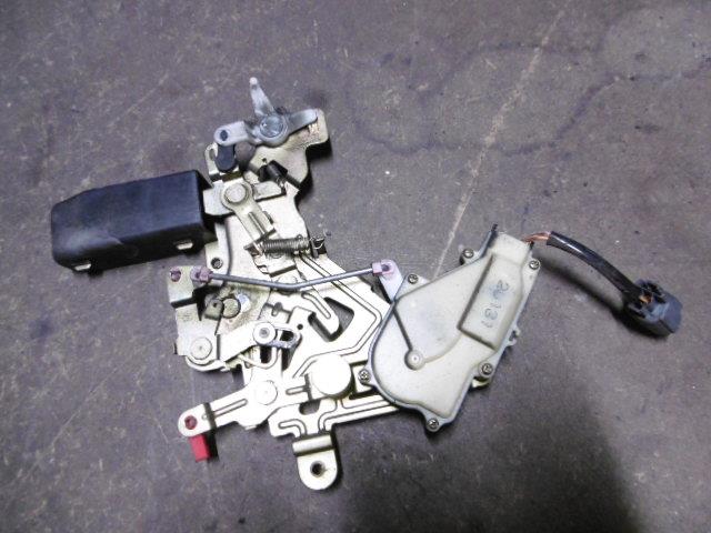 【中古】中古部品 バモス HM1 右リアドアロックソレノイド 【3310410000-001189229864570】