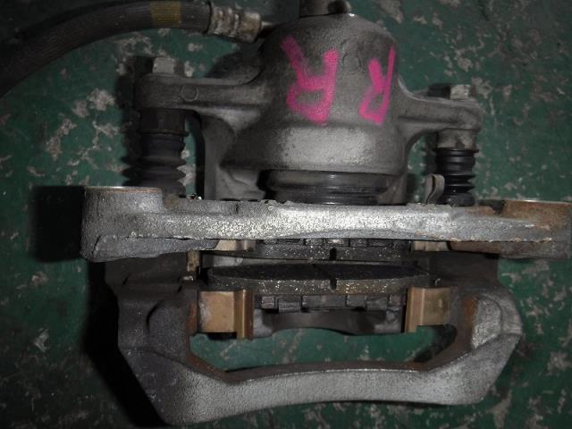 【中古】中古部品 レガシィ BR9 右リアキャリパー 【3330810100-001410356744430】