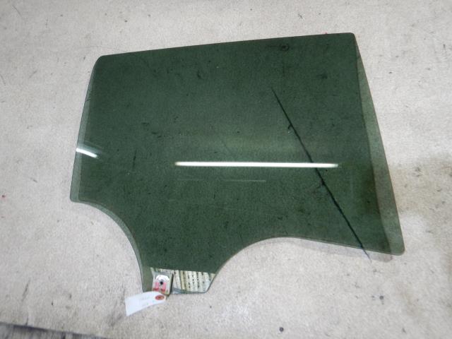 【中古】中古部品 アクセラ BL5FW 右リアドアガラス 【3330810100-001610725913330】