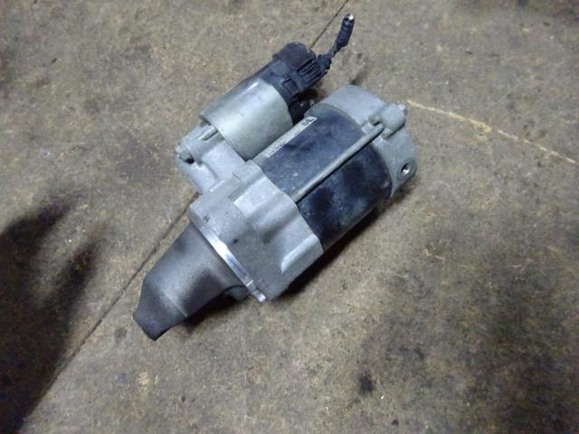 メーカー ホンダ 車名 ライフ 型式類別 グレード 16199-0010/DIVA 認定型式 DBA-JC1 車両タイプ 5ドアハッチバック 年式 H20/11 シフト 駆動 通称型式 エンジン型式 P07A-E ミッション型式 アクスル型式 車体色 黒 車体色No B92P トリム色No A S 走行距離(Km) 164,000 メーカー純正品番 31200-RS8-003 部品メーカー品番 保証 3ヶ月/3000km 付加情報 DVDD1/42800-6350★走行Km【164,347】; 商品情報 ※純正番号およびモデル番号は参考としてください。※リビルト部品を購入される際のお願い【再生部品】と表示されているものをリビルト部品と呼んでいます。リビルト部品の場合には、交換時に取り外した部品をご返却していただく場合があります。詳しくはこちら※大物商品(ドア・ボンネット・バンパー等)は個人宅への配送ができない場合がございます。その場合、最寄りの配送業者支店止め等の対応となりますので、あらかじめご了承ください。 ページ上部へ【中古】中古部品 ライフ JC1 セルモーター 【3310410000-001677627260100】