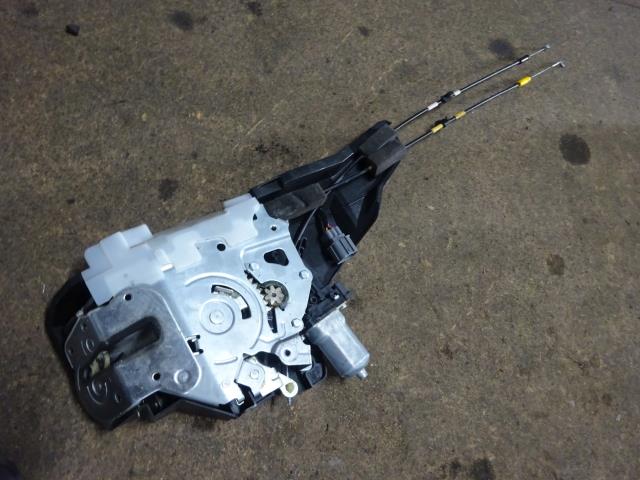 【中古】中古部品 フリード GB3 左リアクローザードアモーター 【3310410000-000243024466130】