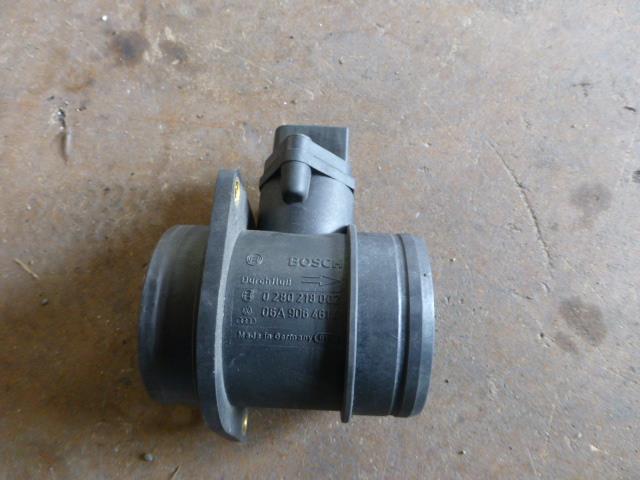 【中古】中古部品 VW ゴルフ 1JAPK エアフロメーター 【3310410000-001073199560400】