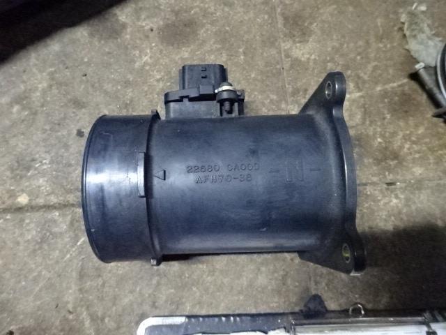 【中古】中古部品 スカイライン CPV35 エアフロメーター 【3310410000-001592816160400】