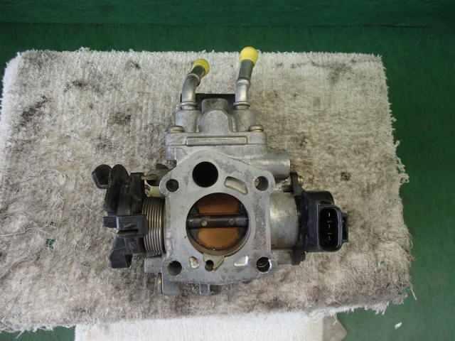 【中古】中古部品 ムーヴ L902S スロットルボディ 【3310420000-001237597620300】