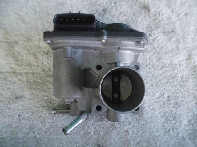 【中古】中古部品 eKワゴン B11W スロットルボディ 【3310420000-000002051320300】