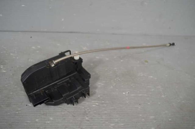 【中古】中古部品 キューブ BZ11 トランク・バックドアロックソレノイド 【3310580000-230104000164590】