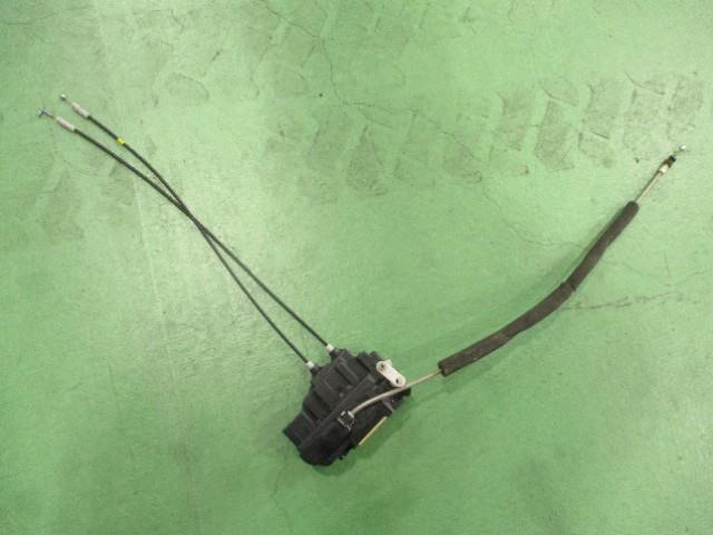 【中古】中古部品 キューブ BGZ11 左フロントドアロックソレノイド 【3310590000-000005578964560】