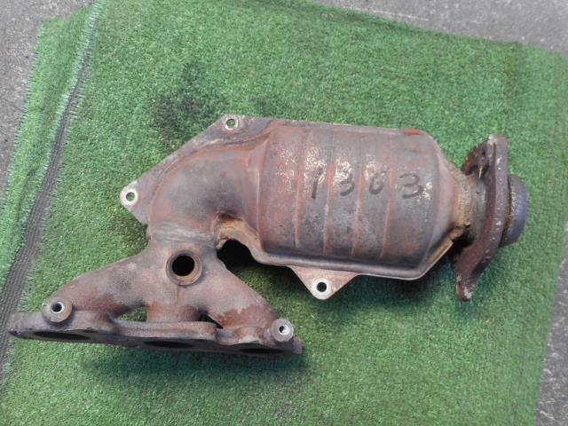 【中古】中古部品 アクティ HH6 エキゾーストマニホールド 【3330190100-000002136320160】