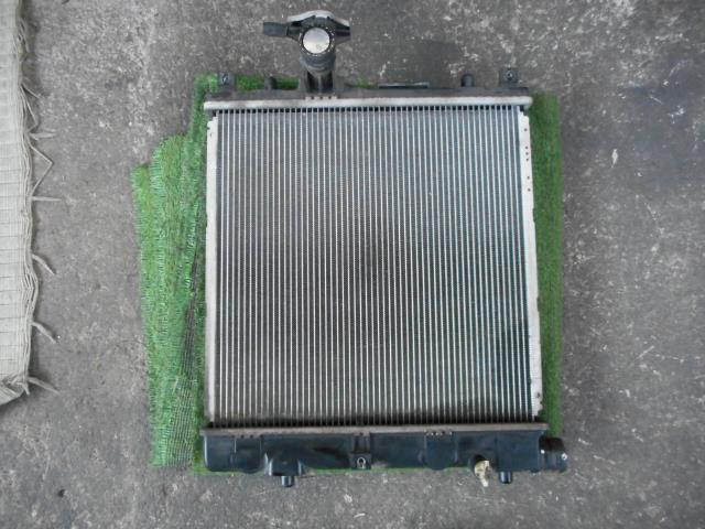 【中古】中古部品 AZワゴン MJ22S ラジエータ 【3330190100-000002145120400】