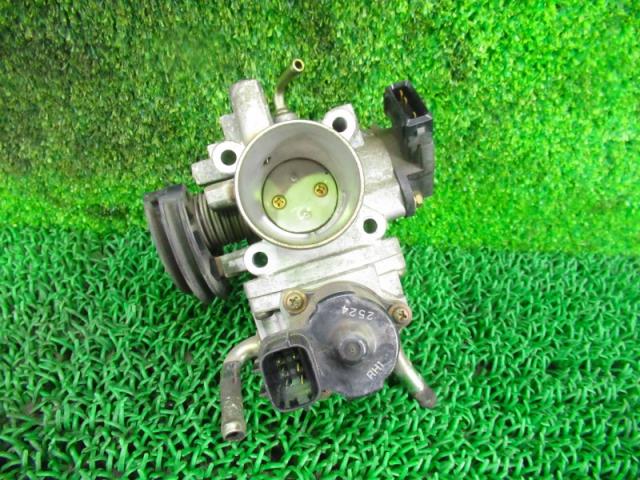 【中古】中古部品 eKワゴン H81W スロットルボディ 【3330210100-000035183720300】