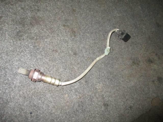 【中古】中古部品 eKワゴン H82W オーツーセンサー 【3330220100-001473403622390】