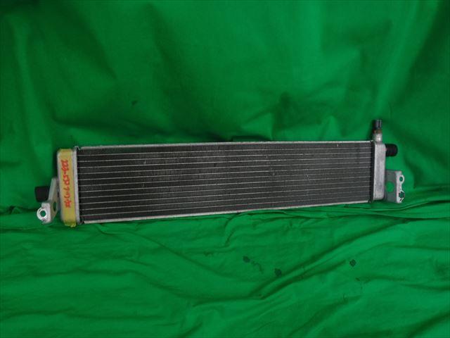 【中古】中古部品 プリウス NHW11 ラジエータ 【3330240100-000223053320400】