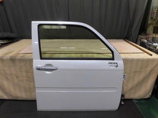【中古】中古部品 ミラトコット LA550S 右フロントドア 【3330810100-001553209313...