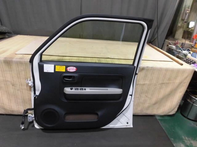 【中古】中古部品 ミラトコット LA550S 右フロントドア 【3330810100-001553209313...