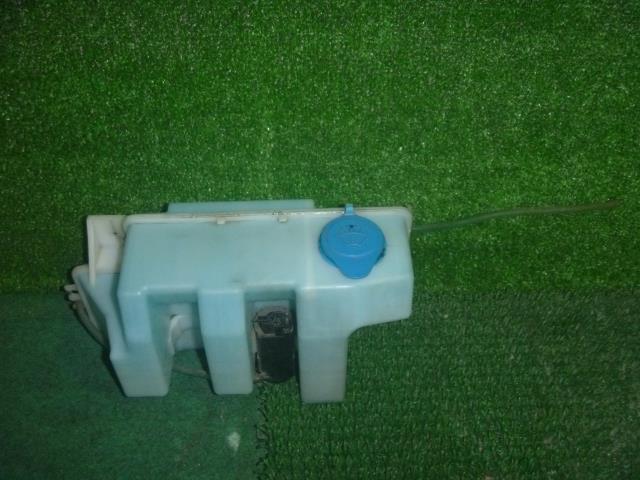 【中古】中古部品 キャリィ DB52T ウォッシャータンク 【3330370100-000243030567300】