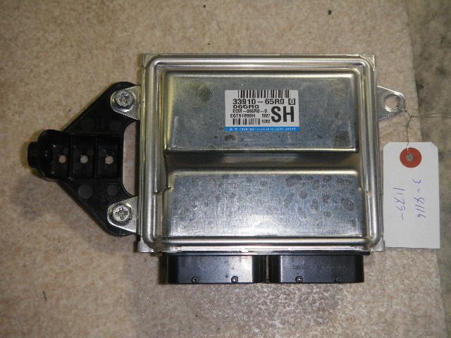 【中古】中古部品 ハスラー MR41S エンジンコンピューター 【3330810100-001256545463100】