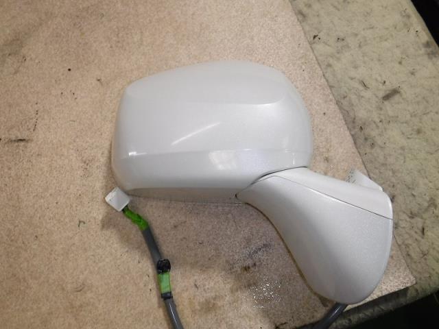 【中古】中古部品 マークXジオ ANA10 右サイドミラー 【3330810100-001359129013500】