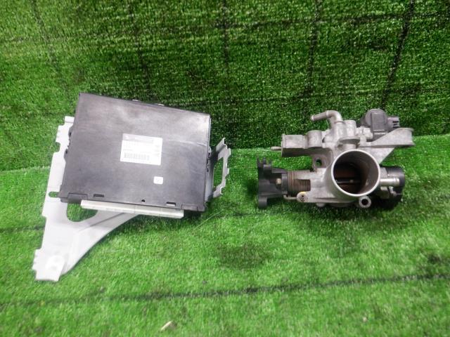 【中古】中古部品 ムーヴ L160S スロットルボディ 【3330420100-230127000220300】