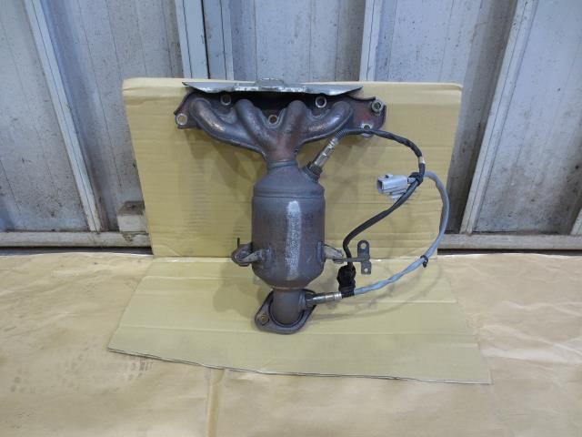 【中古】中古部品 ソリオ MA15S エキゾーストマニホールド 【3330460100-000001561420160】