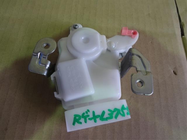 【中古】中古部品 タント L375S トランク・バックドアロックソレノイド 【3330460100-001560053264590】