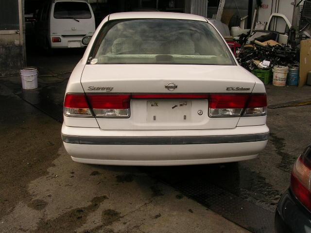 【中古】中古部品 サニー B15 左フィニッシャーパネル 【3330490100-000797616215220】