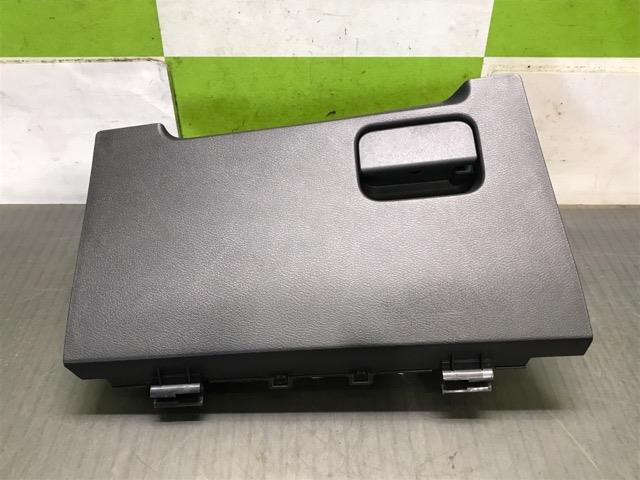 【中古】中古部品 eKワゴン B33W グローブBOX 【3330530100-000005172770210】