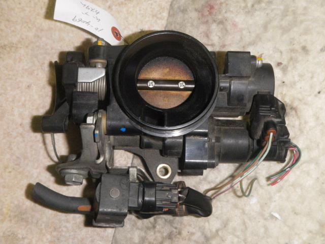 【中古】中古部品 ムーヴ L185S スロットルボディ 【3330810100-001546611720300】