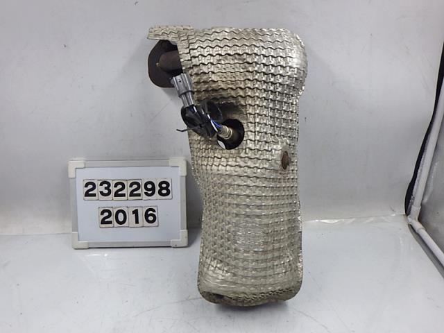 【中古】中古部品 ステラ RN2 エキゾーストマニホールド 【3330890100-000023229820160】