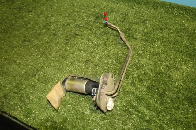 【中古】中古部品 ミラージュ CJ2A フューエルポンプ 【3330950100-000038081320600】