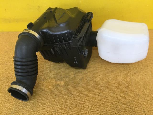 【中古】中古部品 エクシーガ YA5 エアクリーナー 【3330960100-000052432429050】