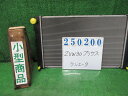 【中古】中古部品 プリウス ZVW30 ラジエータ 【3330980100-000025020020400】