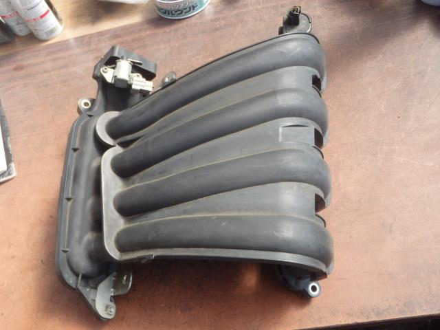 【中古】中古部品 ティーダ C11 インテークマニホールド 【3331010800-000022525820150】