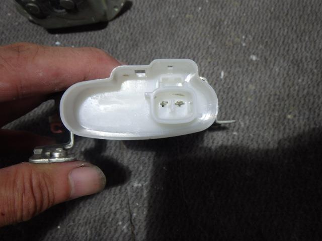 【中古】中古部品 タント L375S トランク・バックドアロックソレノイド 【3331010800-001535687864590】 3