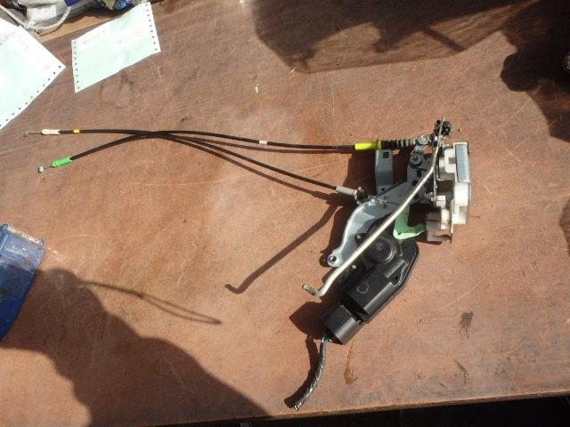 【中古】中古部品 タント L350S 左フロントドアロックソレノイド 【3331010800-000019569364560】