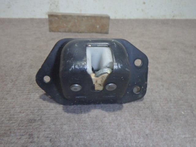 【中古】中古部品 ファミリア BVY12 トランク・バックドアロックソレノイド 【3331010800-000021731164590】