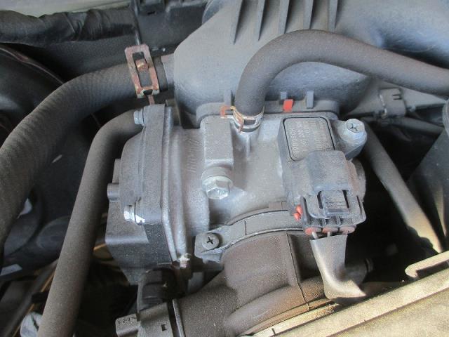 【中古】中古部品 ラパン HE22S スロットルボディ 【3340030100-250540000020300】